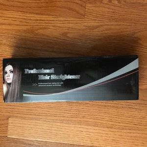 Brand LDY, new professional hair straightener